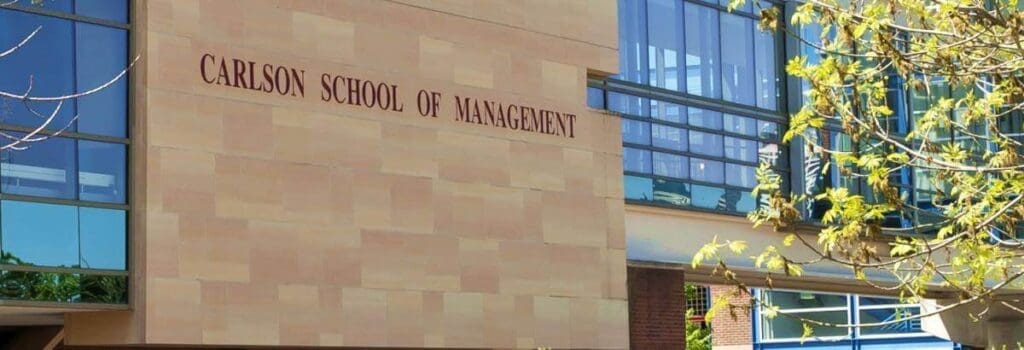 University of Minnesota Carlson School of Management 商學院建築外觀,UMN MSBA 由此開設
